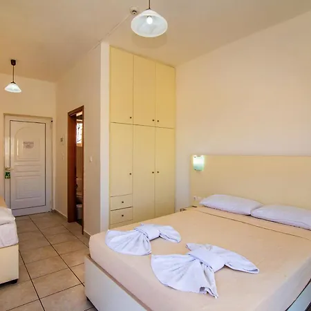 Playa Bay Zakynthos מלון