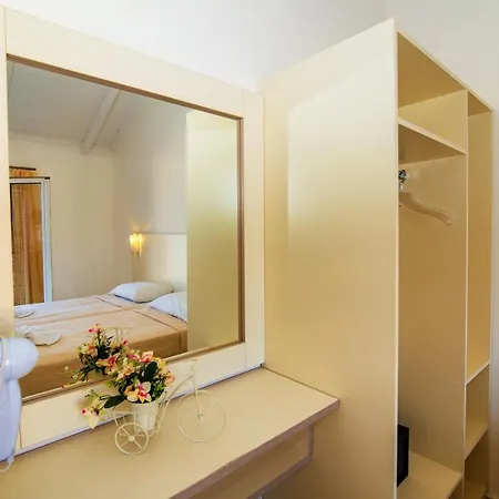 Playa Bay Zakynthos 라가나스